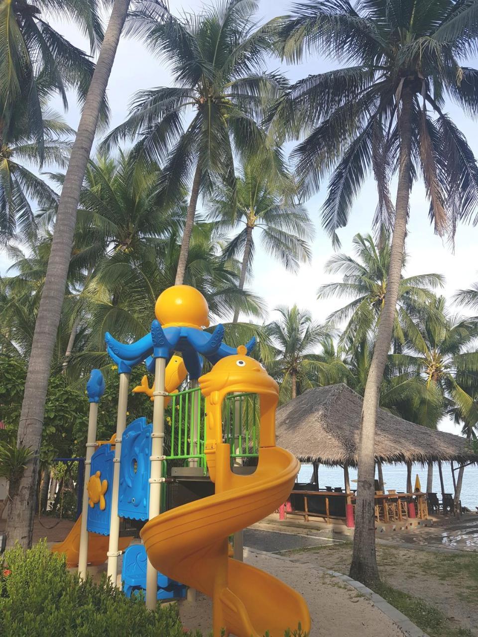 Coconut Beach Resort Ламаи-Бич Экстерьер фото