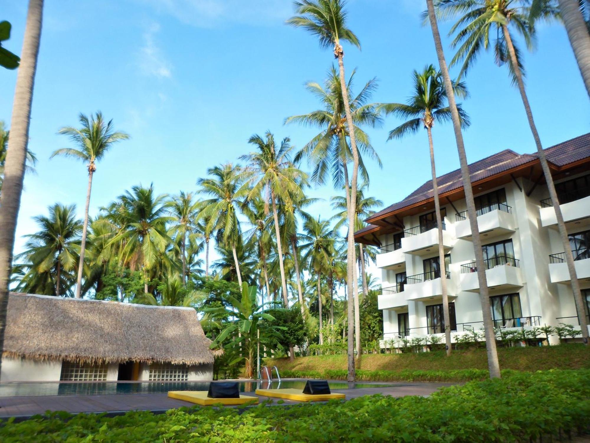Astrococo Beach Resort By Coconut Beach Ламаи-Бич Экстерьер фото